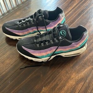 Have a Nike Day AirMax 95